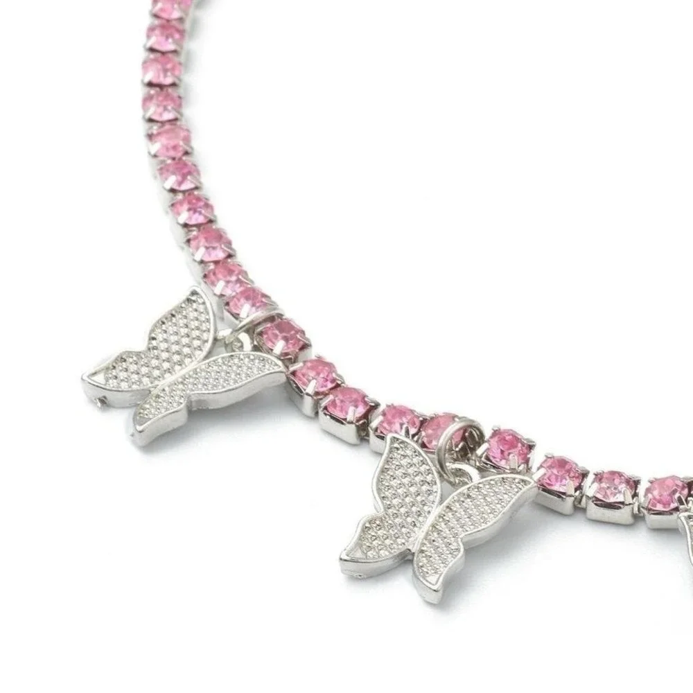 BUTTERFLY RHINESTONE NECKLACE. NWT‎ for kids